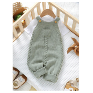 Macaquinho de malha para bebê com alças